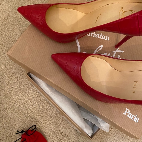 Kate 100 CALF ALI RED   
Christian Louboutin - Picture 2 of 12